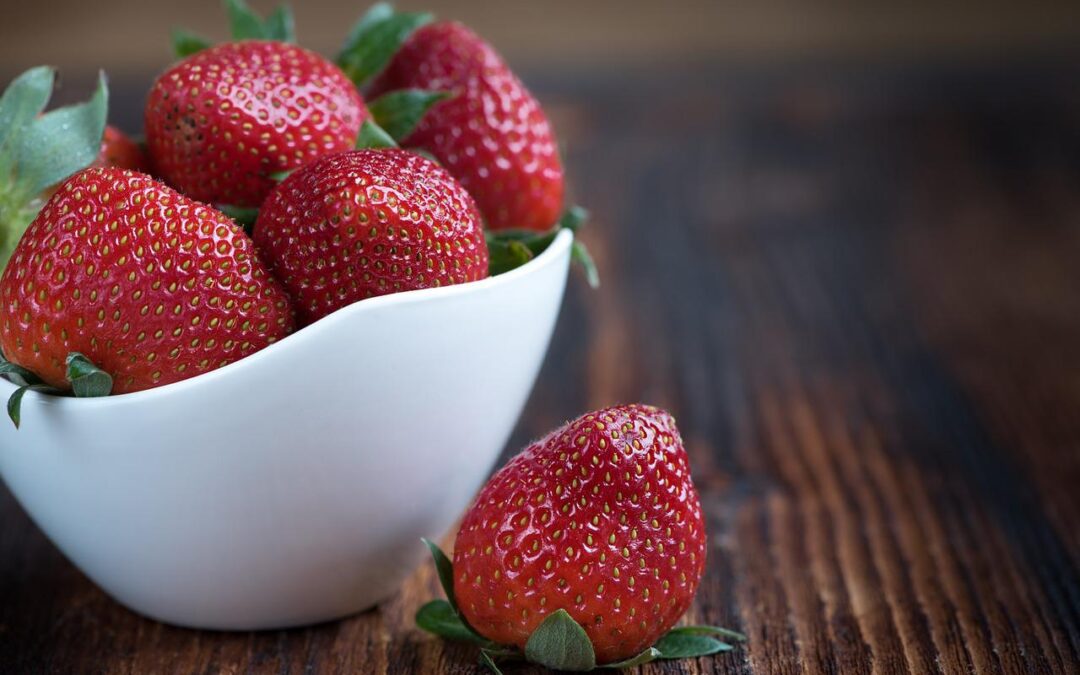 Keto for Lovers of Strawberry Season 